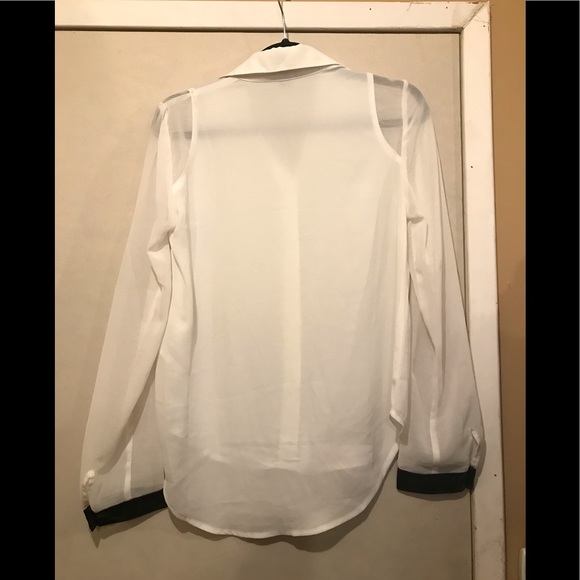 Forever 21 - Picture 2 of 4